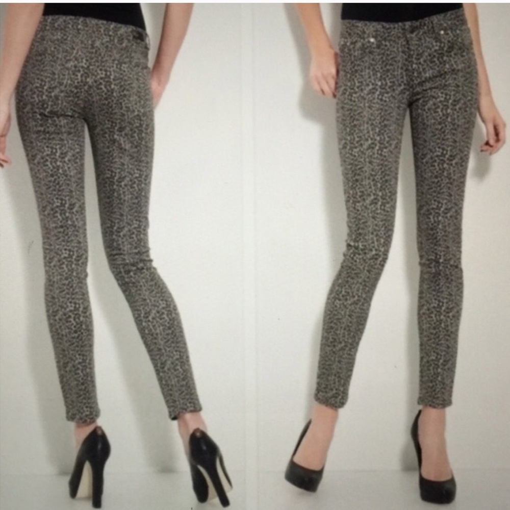 Paige ~ Premium Denim Peg Skinny Ankle Jeans - Picture 3 of 8